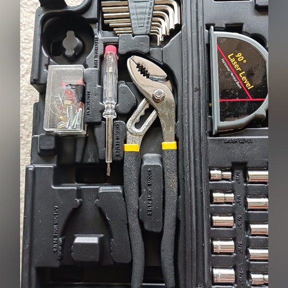 Tool Set - Picture 3 of 5